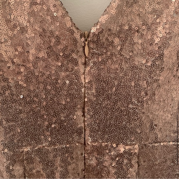 Lulus Sequin Dress EUC - Picture 7 of 9